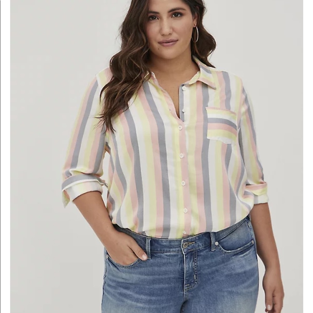 Super cute Torrid Blouse